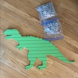 Green Reptile Habitat Accessory